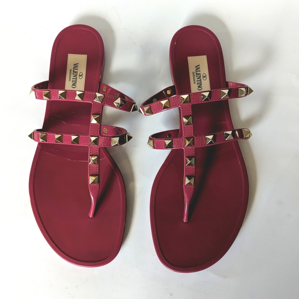 VALENTINO GARAVANI ROCKSTUD FLAT